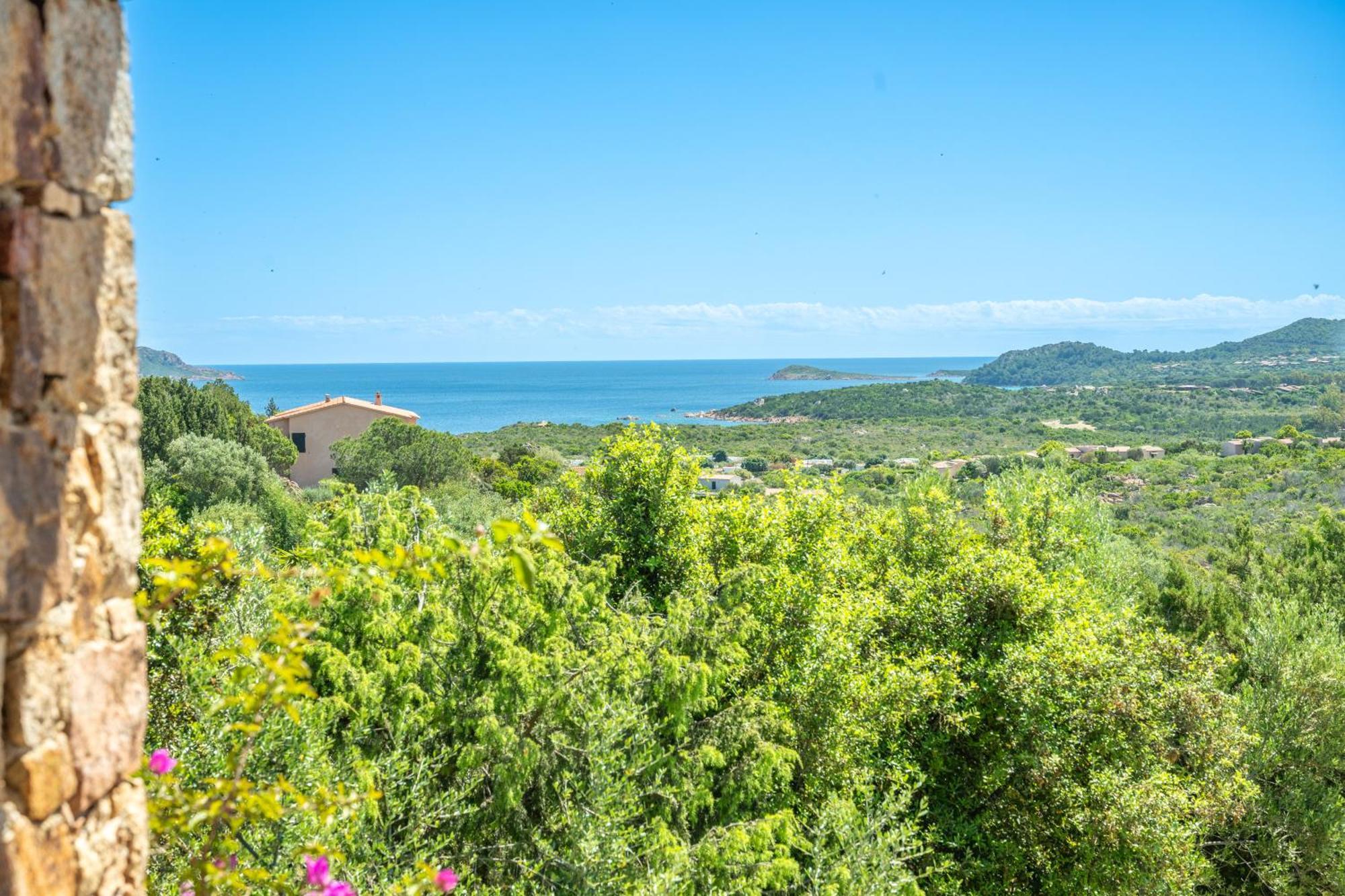 Villa Vista Mare Cala Ginepro Punta Molara Экстерьер фото